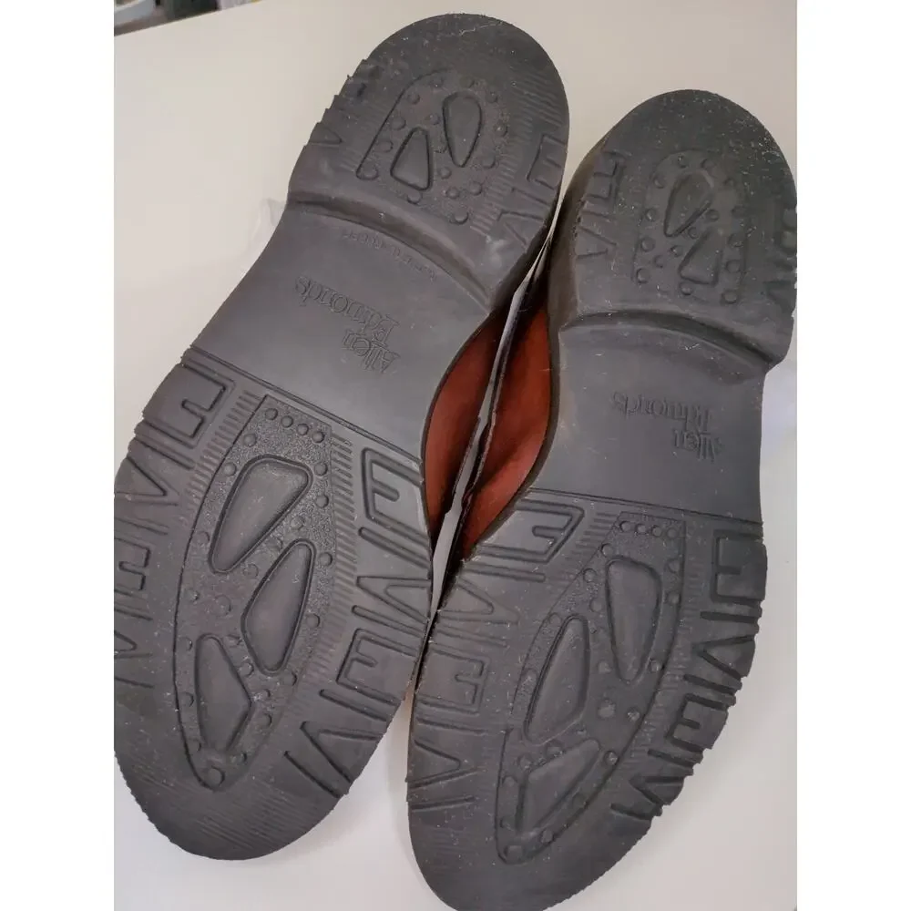 Allen Edmonds premium classic